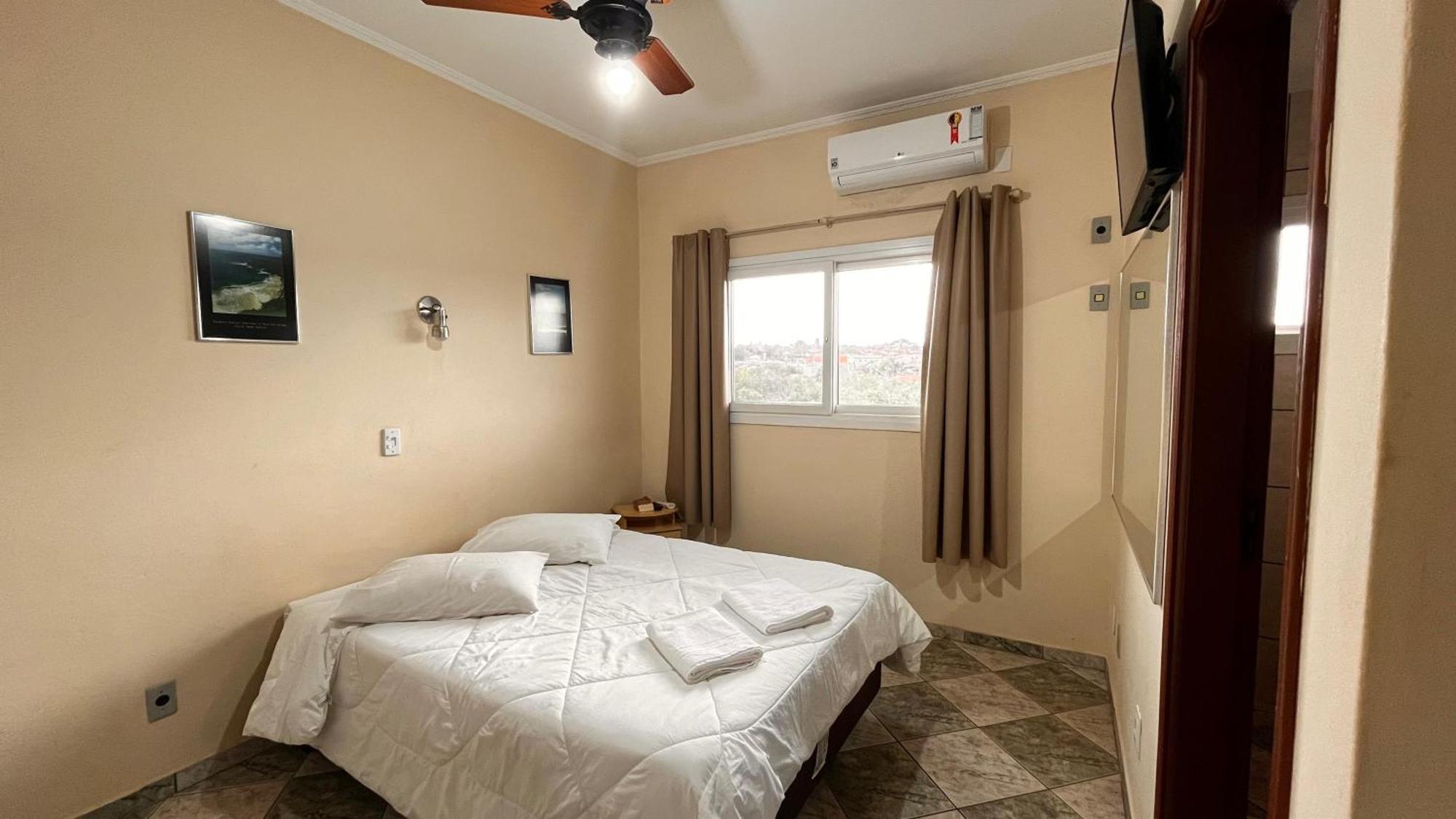 Hotel Pousada Do Leao Lencois Paulista Dış mekan fotoğraf